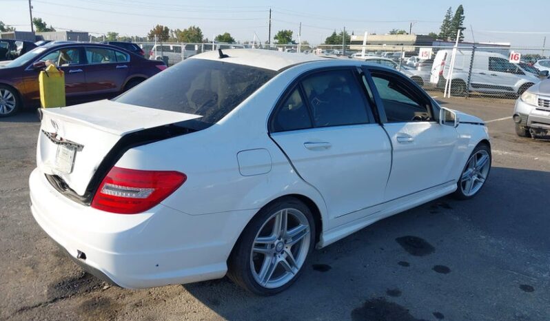 
								2014 Mercedes-benz C 250 full									