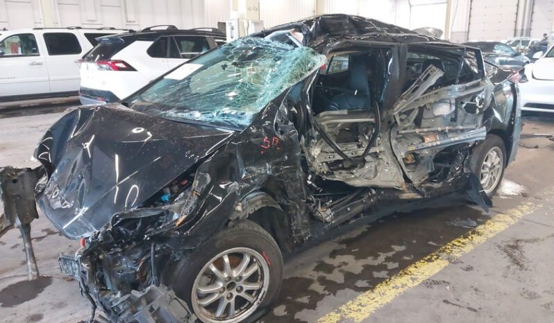 
								2021 Toyota Prius full									