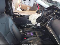 
										2021 Toyota Prius full									