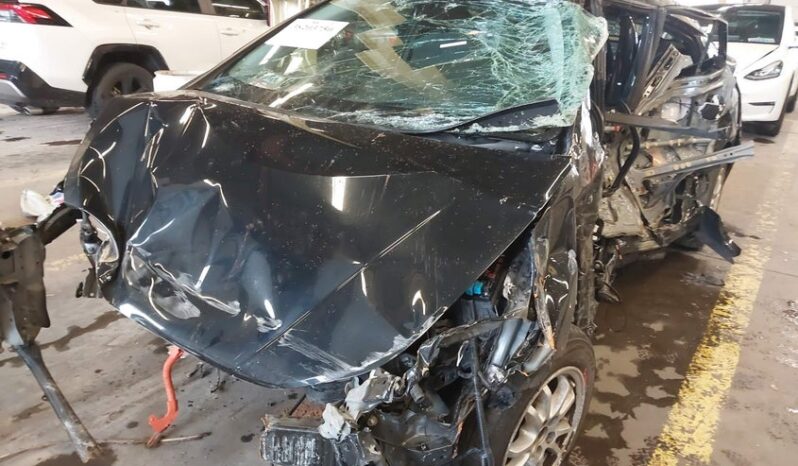 
								2021 Toyota Prius full									