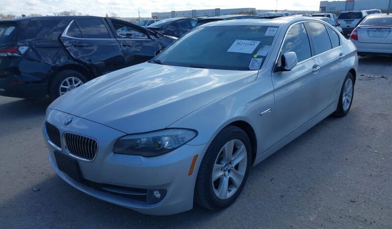 
								2013 BMW 5 series full									