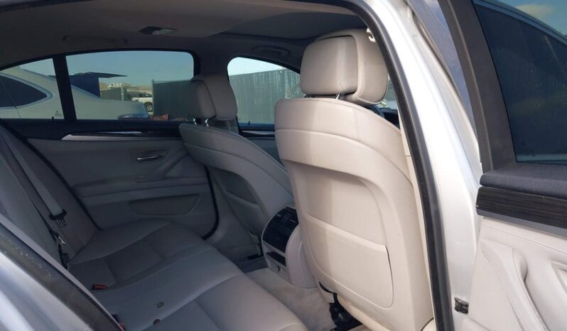 
								2013 BMW 5 series full									