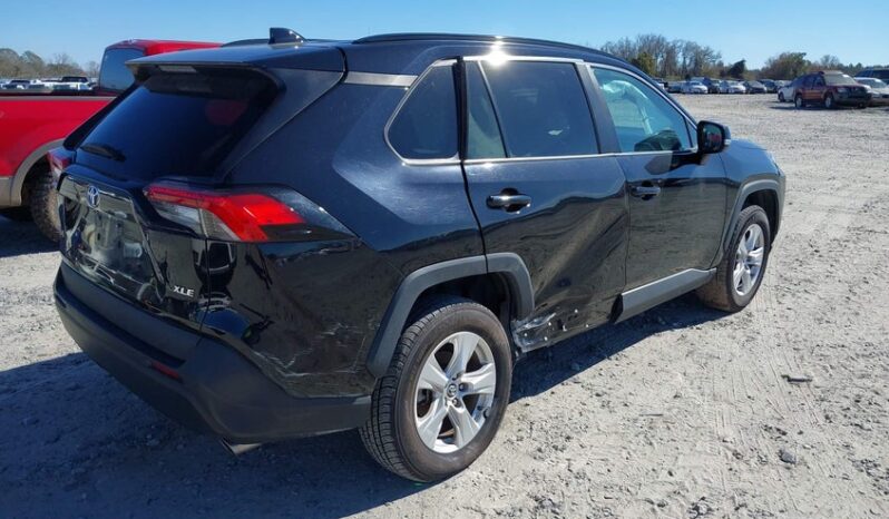 
								2021 Toyota Rav4 full									