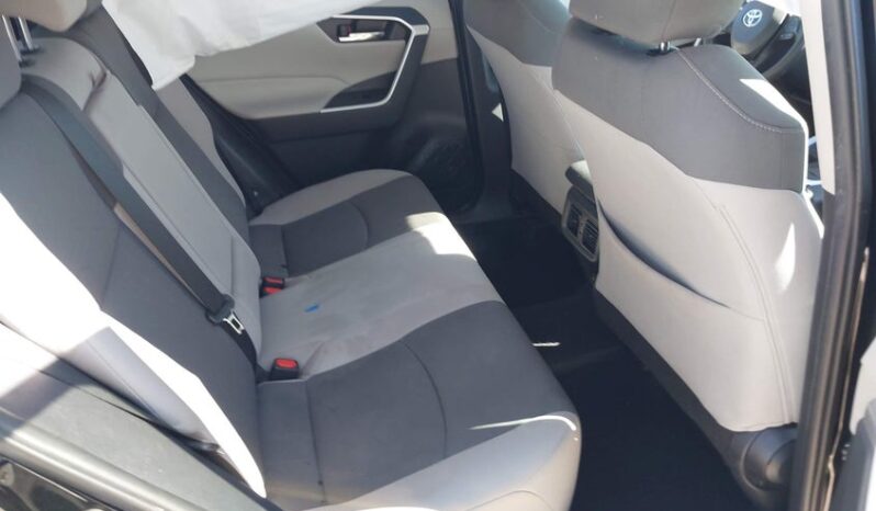 
								2021 Toyota Rav4 full									