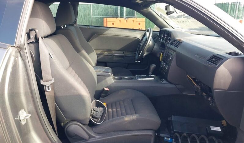
								2012 Dodge Challenger full									