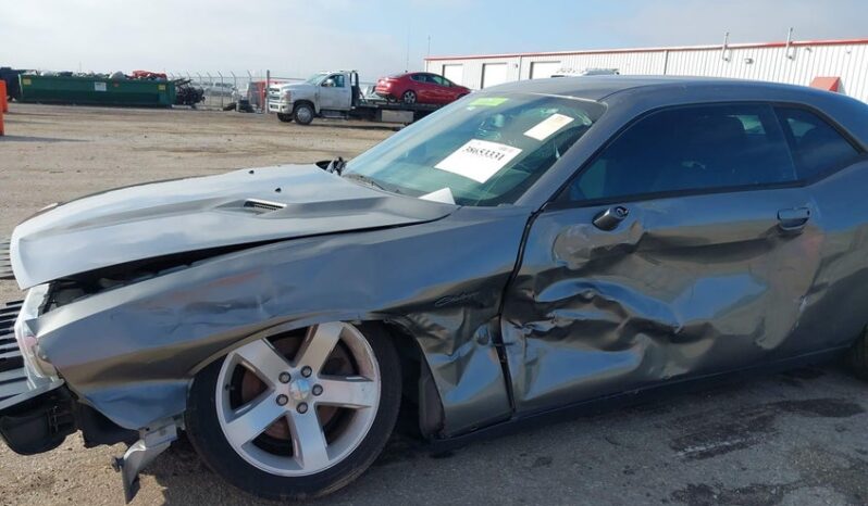 
								2012 Dodge Challenger full									