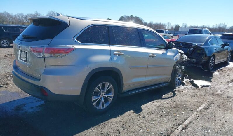 
								2014 Toyota Highlander full									