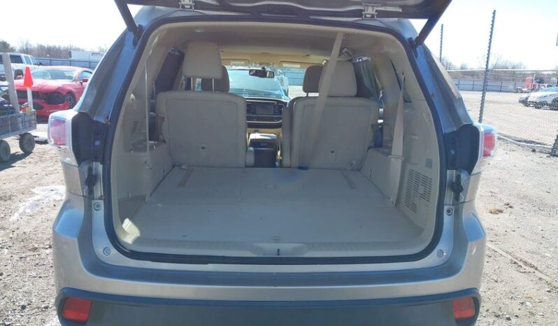 
								2014 Toyota Highlander full									