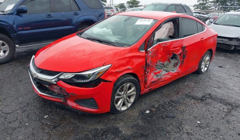 
								2019 Chevrolet Cruze full									