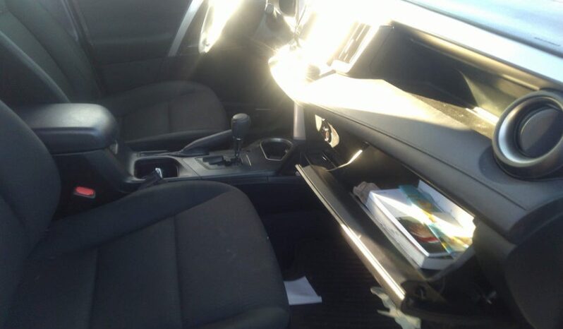 
								2018 Toyota Rav4 full									