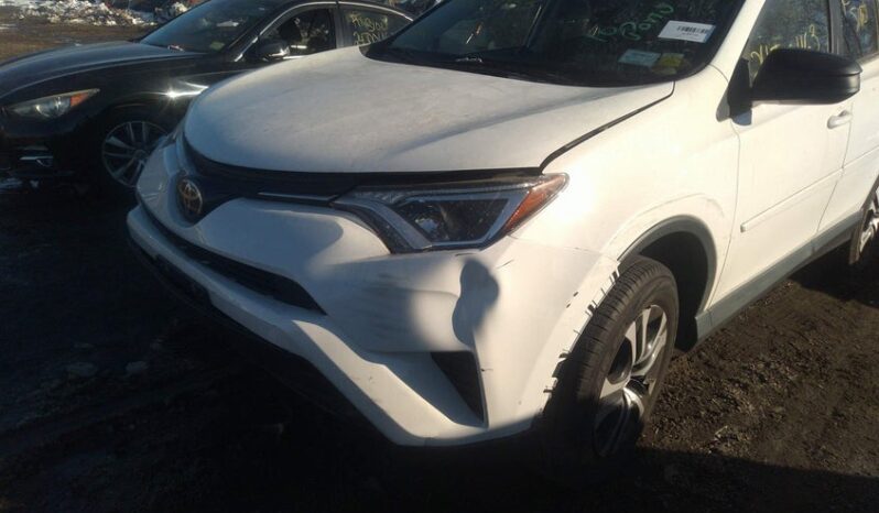 
								2018 Toyota Rav4 full									