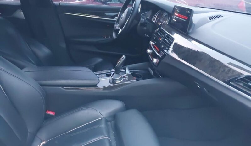
								2018 BMW 530I full									