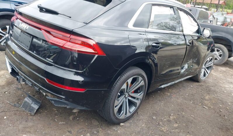 
								2019 Audi Q8 full									