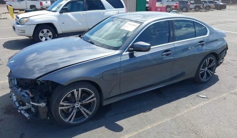 
								2021 BMW 3 series full									