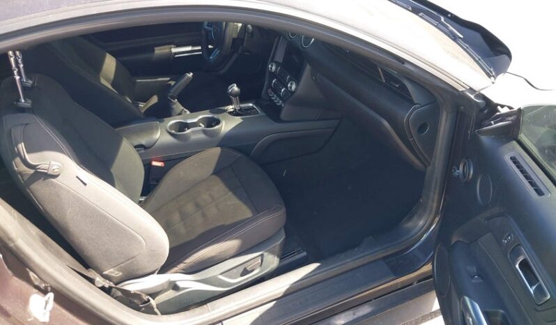 
								2022 Ford Mustang full									