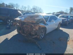 
										2017 Dodge Challenger full									