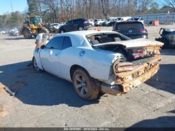 
										2017 Dodge Challenger full									