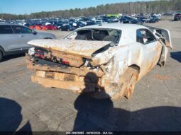 
										2017 Dodge Challenger full									