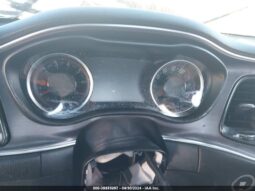 
										2017 Dodge Challenger full									