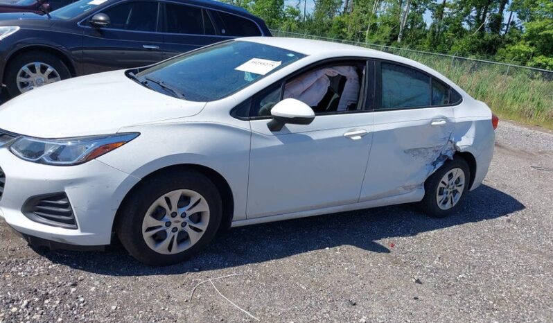 
								2019 Chevrolet Cruze full									