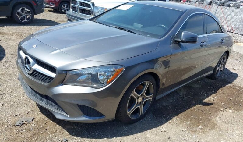 
								2014 Mercedes-benz Cla 250 full									