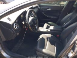 
										2014 Mercedes-benz Cla 250 full									