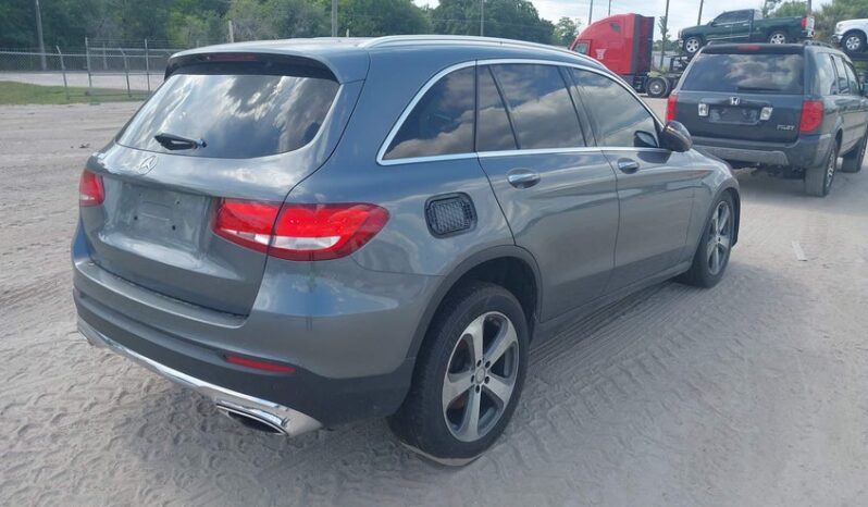 
								2016 Mercedes-benz Glc 300 full									