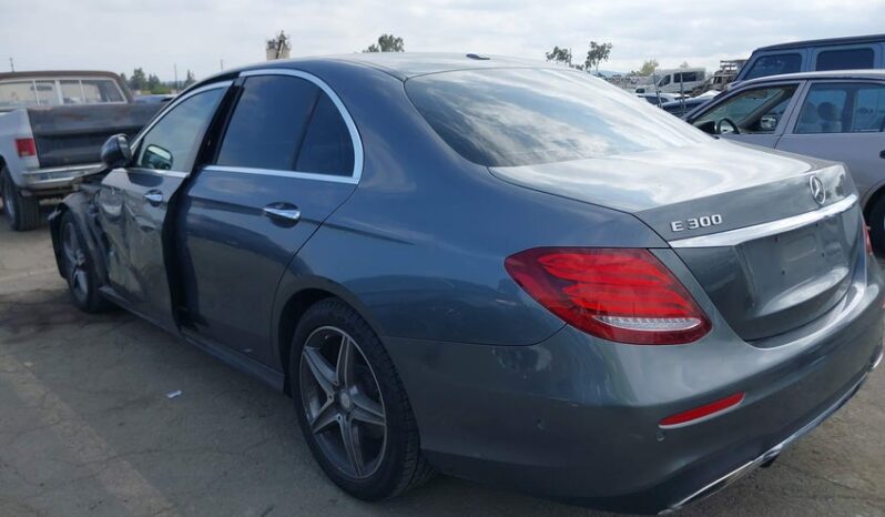 
								2017 Mercedes-benz E 300 full									