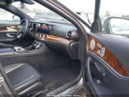 
										2017 Mercedes-benz E 300 full									