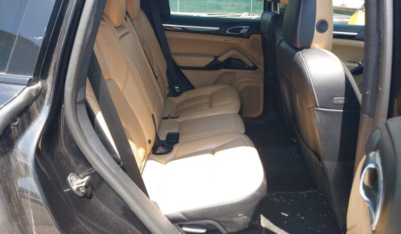 
								2017 Porsche Cayenne full									