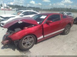 
										2013 Ford Mustang full									