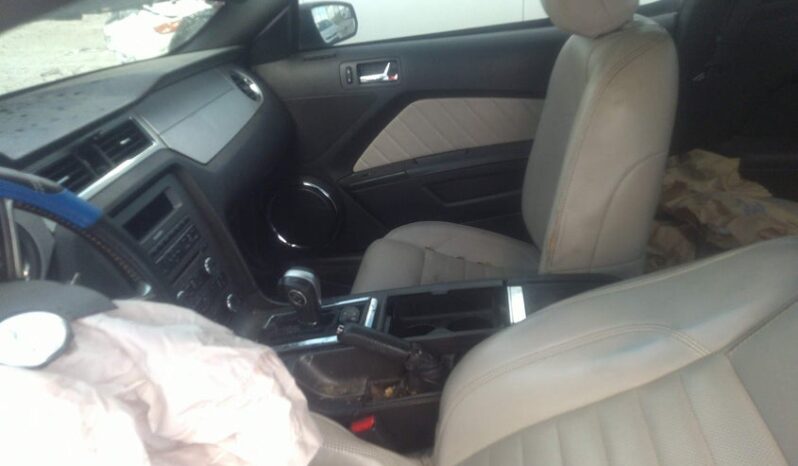 
								2013 Ford Mustang full									