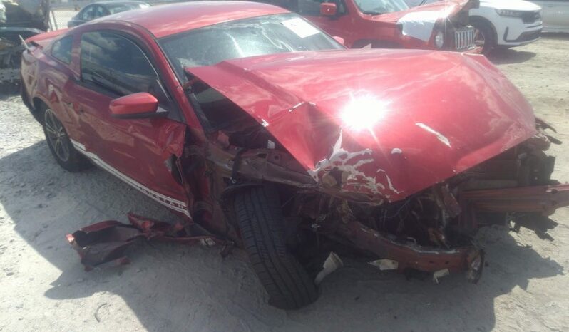 
								2013 Ford Mustang full									