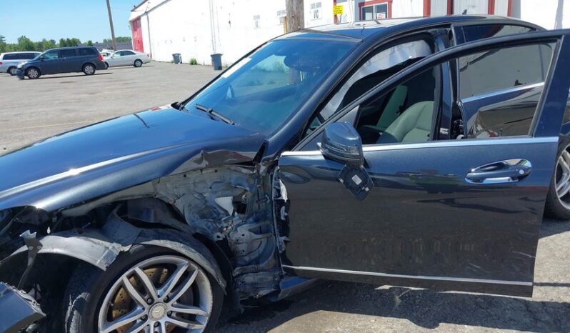 
								2013 Mercedes-benz C 300 full									