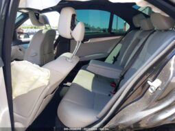 
										2013 Mercedes-benz C 300 full									