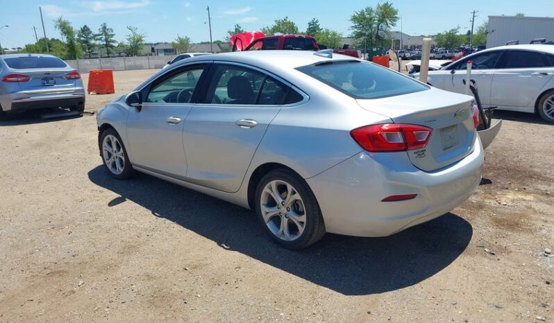 
								2017 Chevrolet Cruze full									