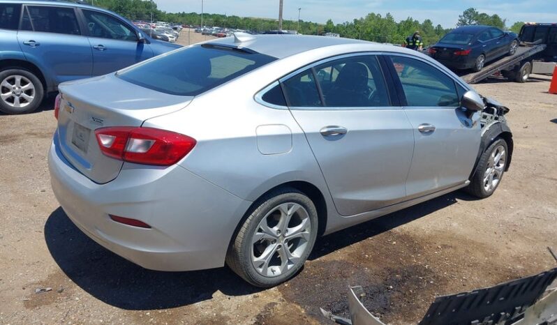 
								2017 Chevrolet Cruze full									