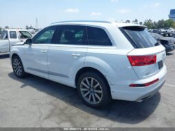 
										2017 Audi Q7 full									