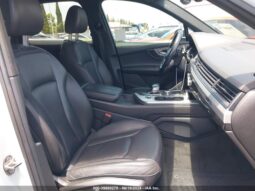 
										2017 Audi Q7 full									