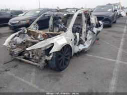 
										2020 Tesla Model 3 full									