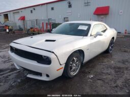
										2015 Dodge Challenger full									