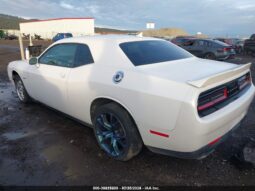 
										2015 Dodge Challenger full									