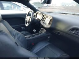 
										2015 Dodge Challenger full									