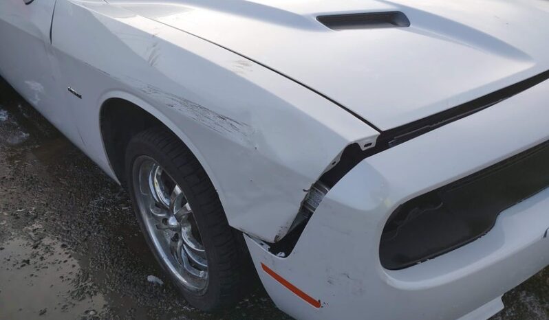 
								2015 Dodge Challenger full									