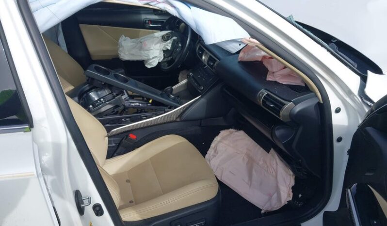 
								2015 Lexus Is 250 full									