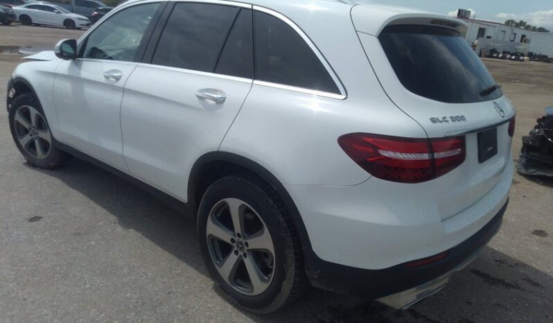 
								2019 Mercedes-benz Glc 300 full									