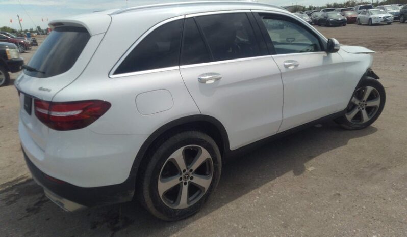 
								2019 Mercedes-benz Glc 300 full									