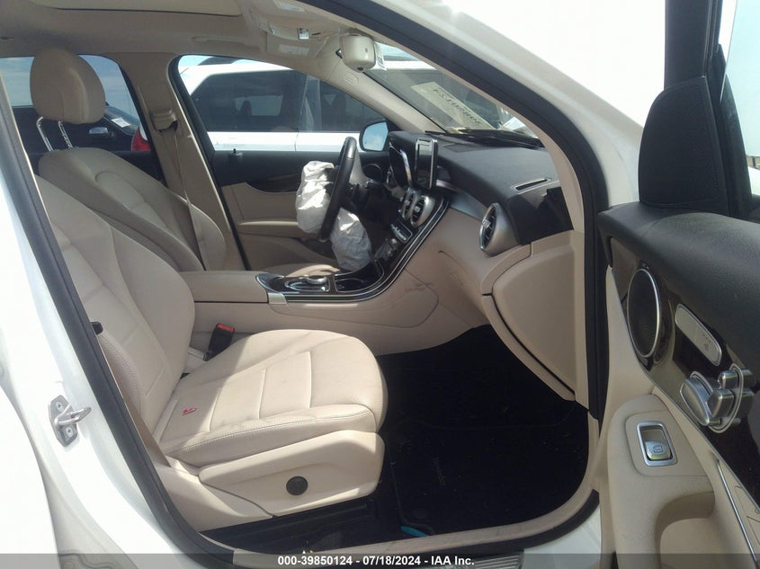 2019 Mercedes-benz Glc 300