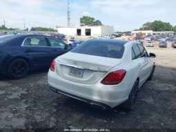 
										2015 Mercedes-benz C 300 full									