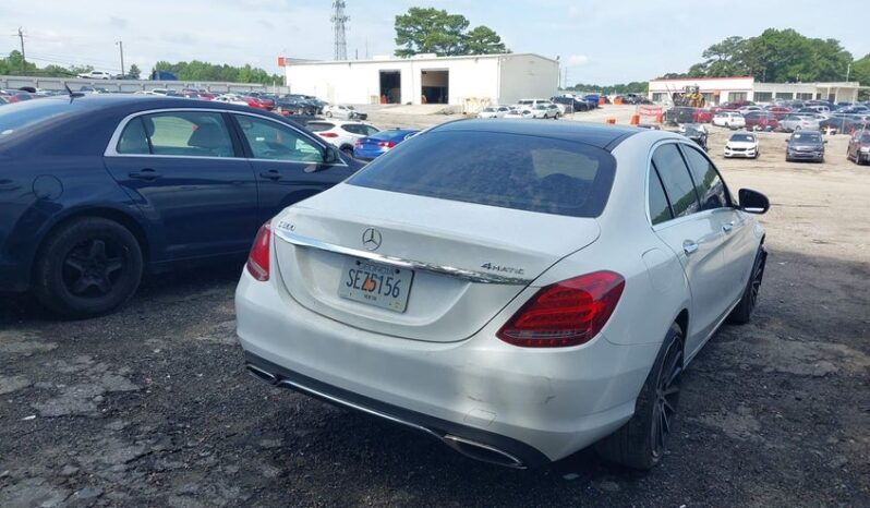 
								2015 Mercedes-benz C 300 full									